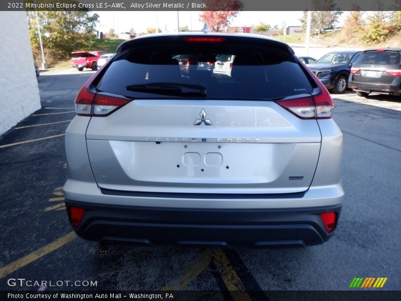 Alloy Silver Metallic / Black 2022 Mitsubishi Eclipse Cross LE S-AWC