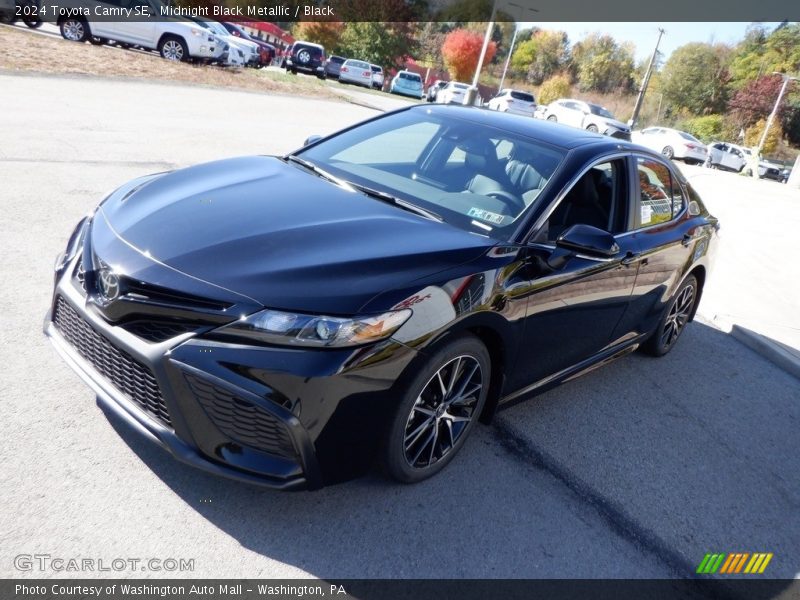 2024 Camry SE Midnight Black Metallic