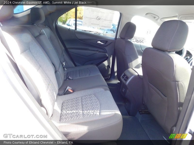 Summit White / Jet Black 2024 Chevrolet Equinox LT AWD
