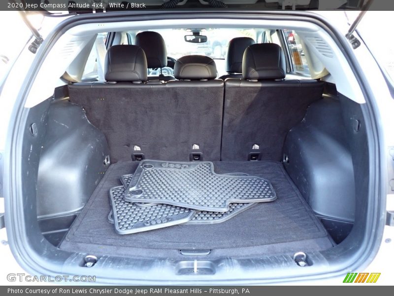 White / Black 2020 Jeep Compass Altitude 4x4