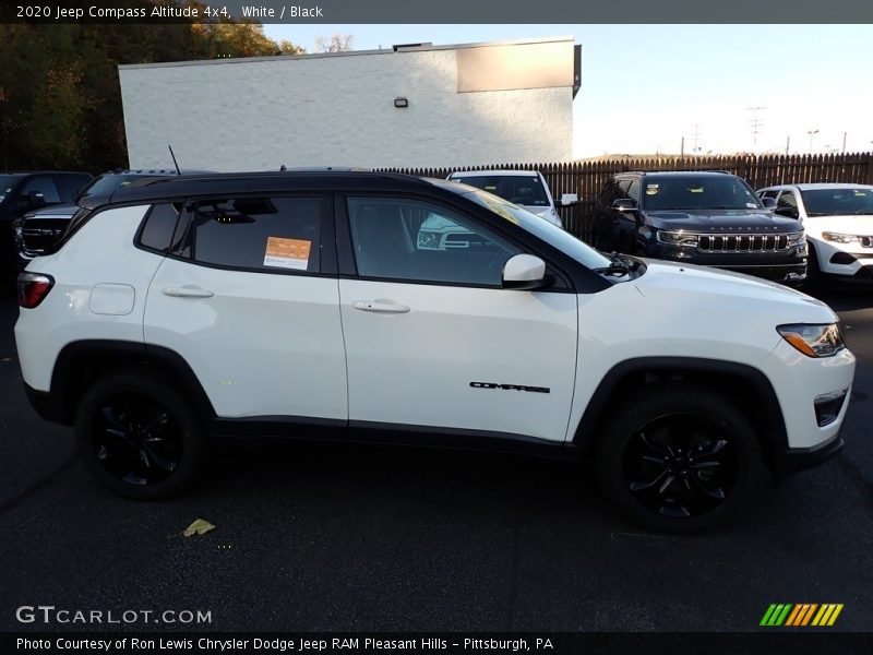 White / Black 2020 Jeep Compass Altitude 4x4