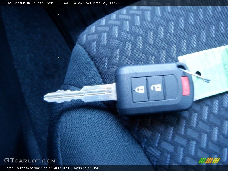 Keys of 2022 Eclipse Cross LE S-AWC