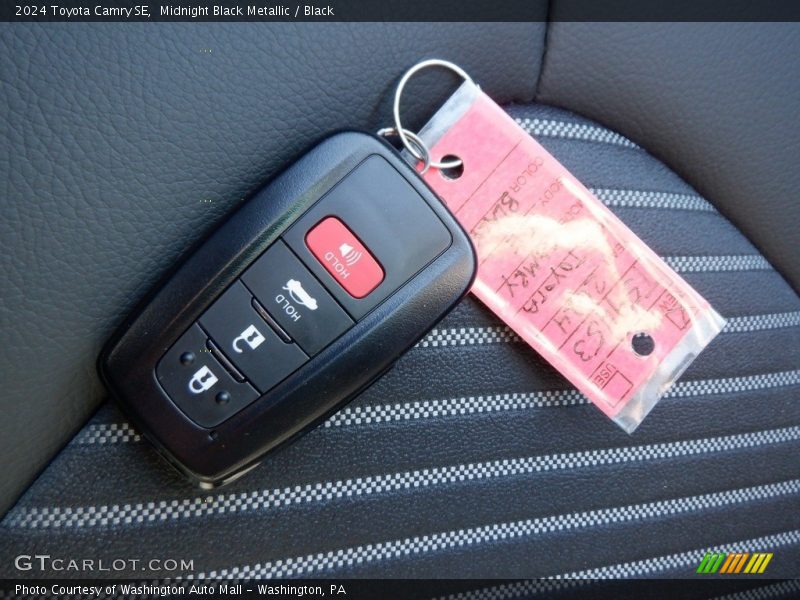 Keys of 2024 Camry SE