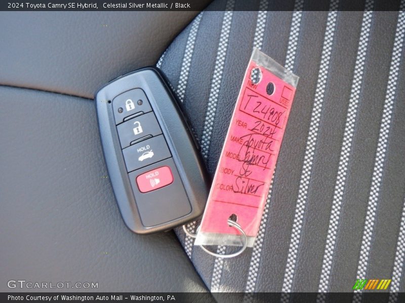Keys of 2024 Camry SE Hybrid