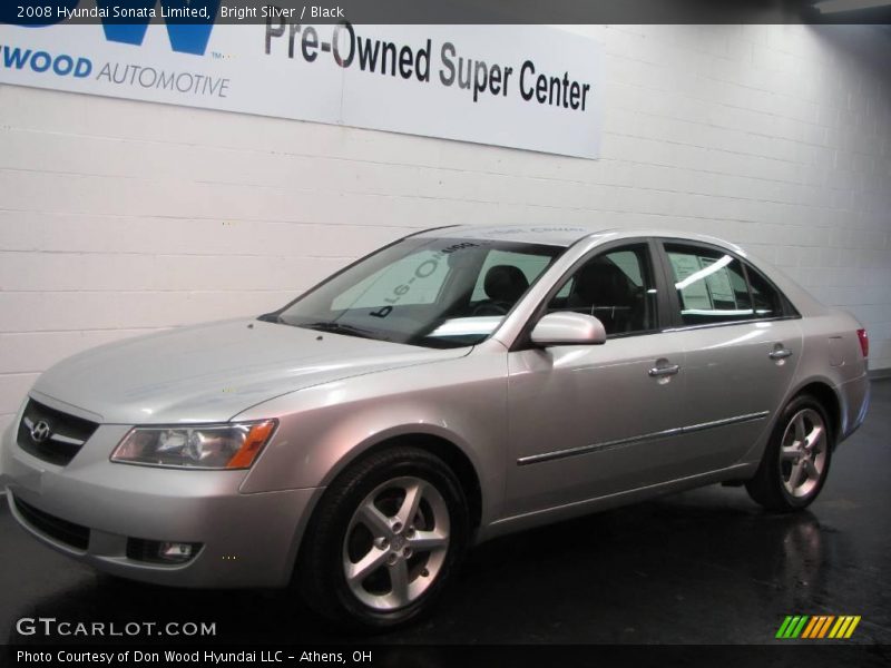Bright Silver / Black 2008 Hyundai Sonata Limited