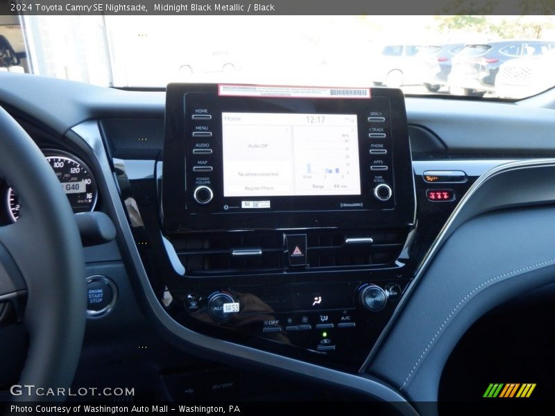 Controls of 2024 Camry SE Nightsade
