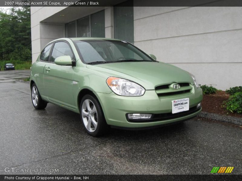 Apple Green / Black 2007 Hyundai Accent SE Coupe