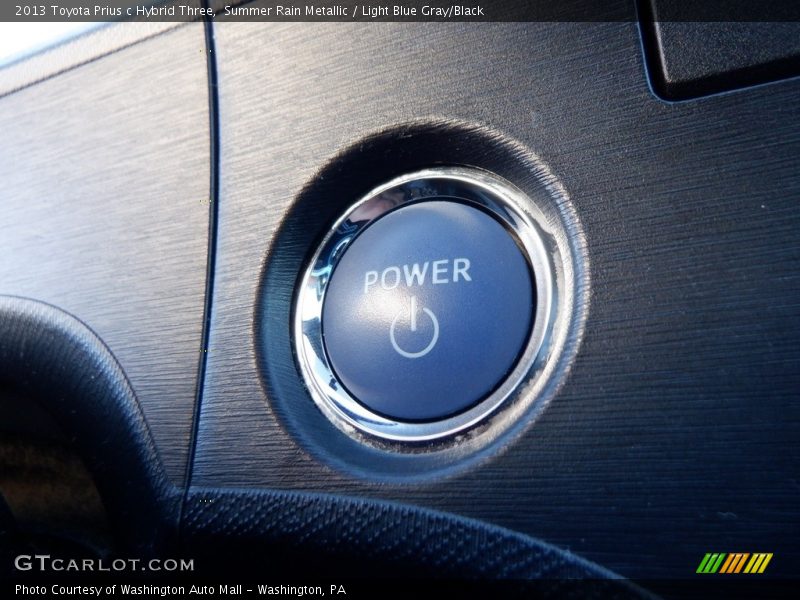 Summer Rain Metallic / Light Blue Gray/Black 2013 Toyota Prius c Hybrid Three