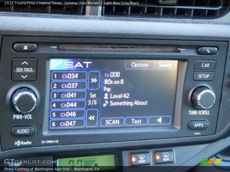 Summer Rain Metallic / Light Blue Gray/Black 2013 Toyota Prius c Hybrid Three