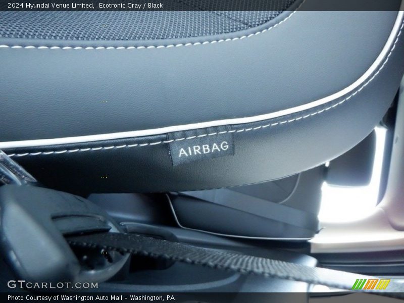 Ecotronic Gray / Black 2024 Hyundai Venue Limited