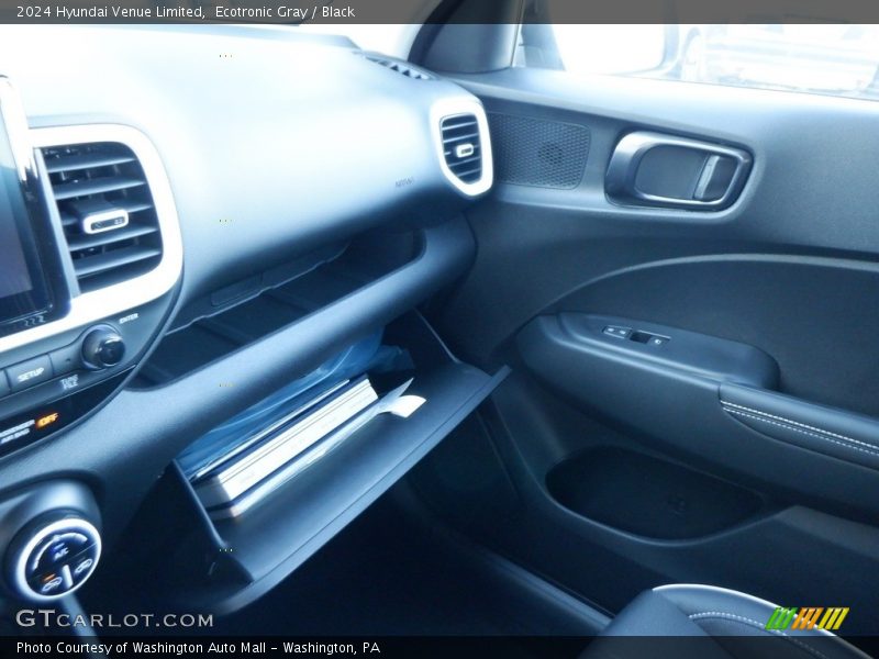 Ecotronic Gray / Black 2024 Hyundai Venue Limited