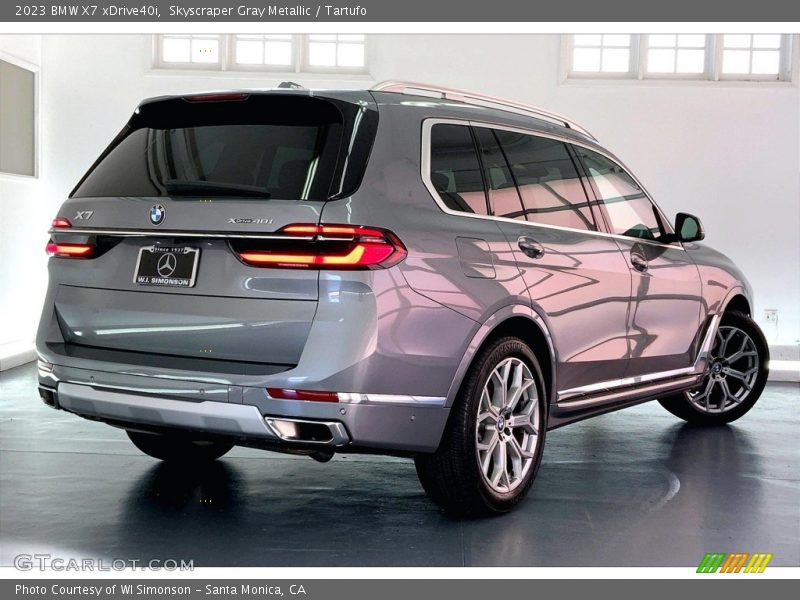  2023 X7 xDrive40i Skyscraper Gray Metallic