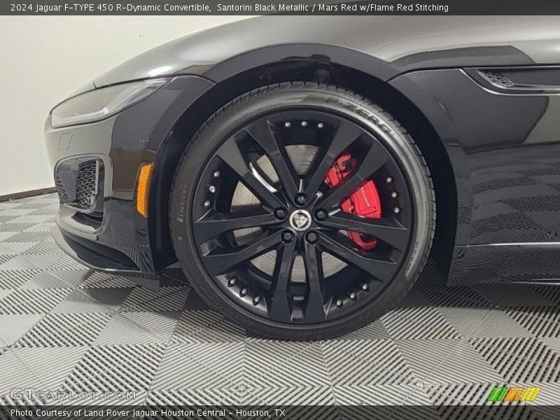  2024 F-TYPE 450 R-Dynamic Convertible Wheel