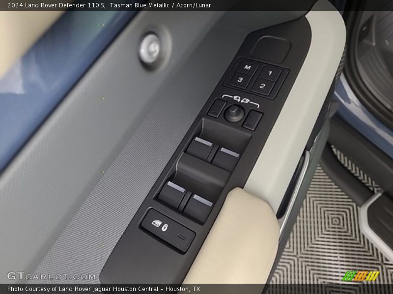 Door Panel of 2024 Defender 110 S