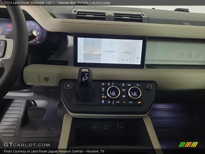 Controls of 2024 Defender 110 S