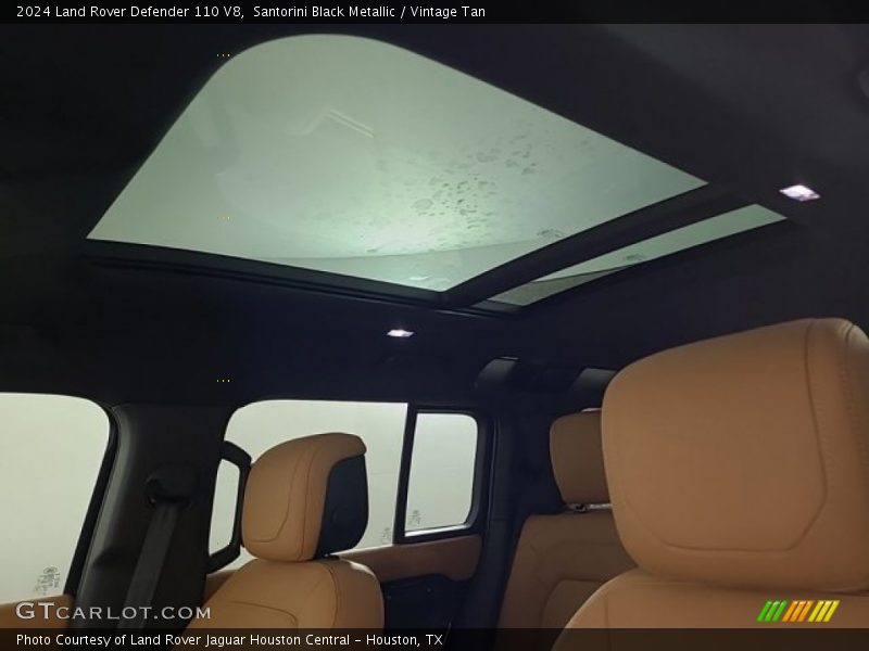 Sunroof of 2024 Defender 110 V8