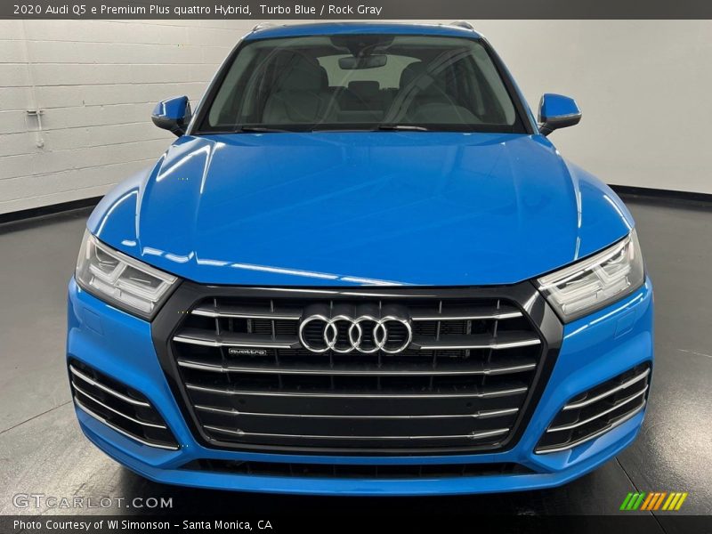  2020 Q5 e Premium Plus quattro Hybrid Turbo Blue