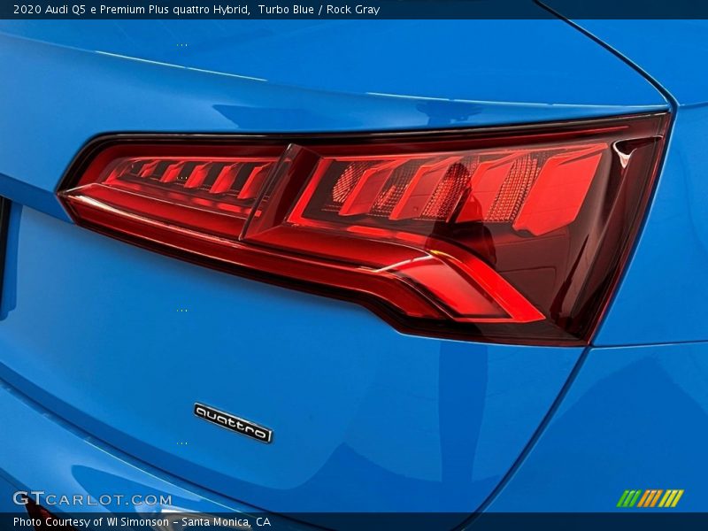  2020 Q5 e Premium Plus quattro Hybrid Logo