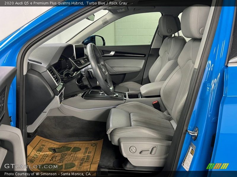  2020 Q5 e Premium Plus quattro Hybrid Rock Gray Interior
