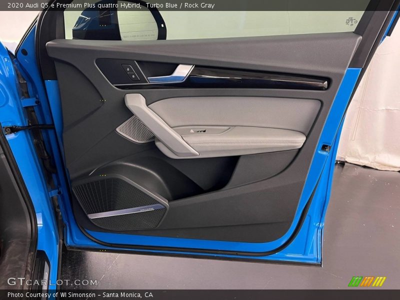 Door Panel of 2020 Q5 e Premium Plus quattro Hybrid