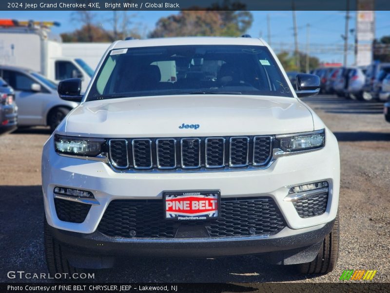 Bright White / Global Black 2024 Jeep Grand Cherokee 4XE