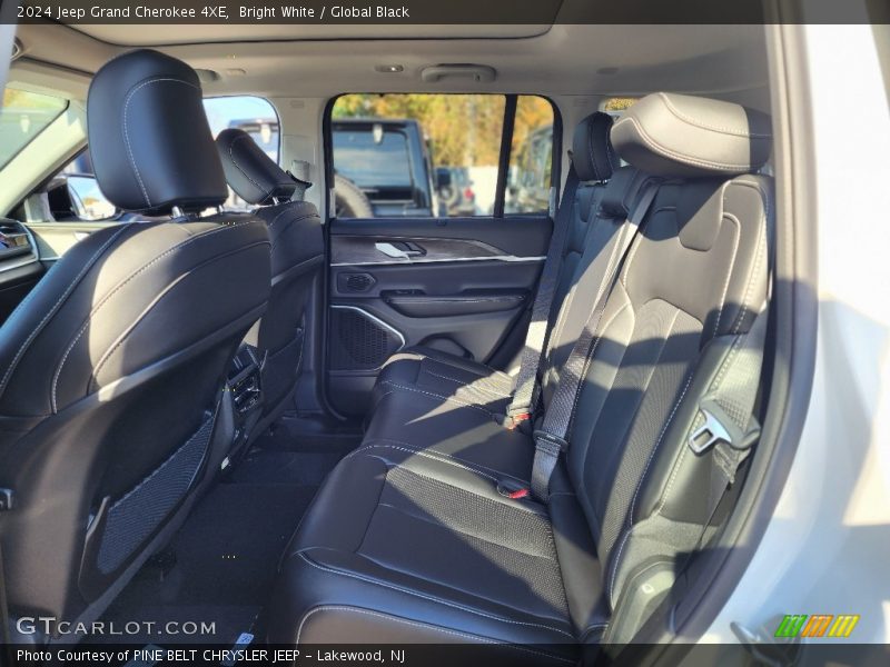 Bright White / Global Black 2024 Jeep Grand Cherokee 4XE