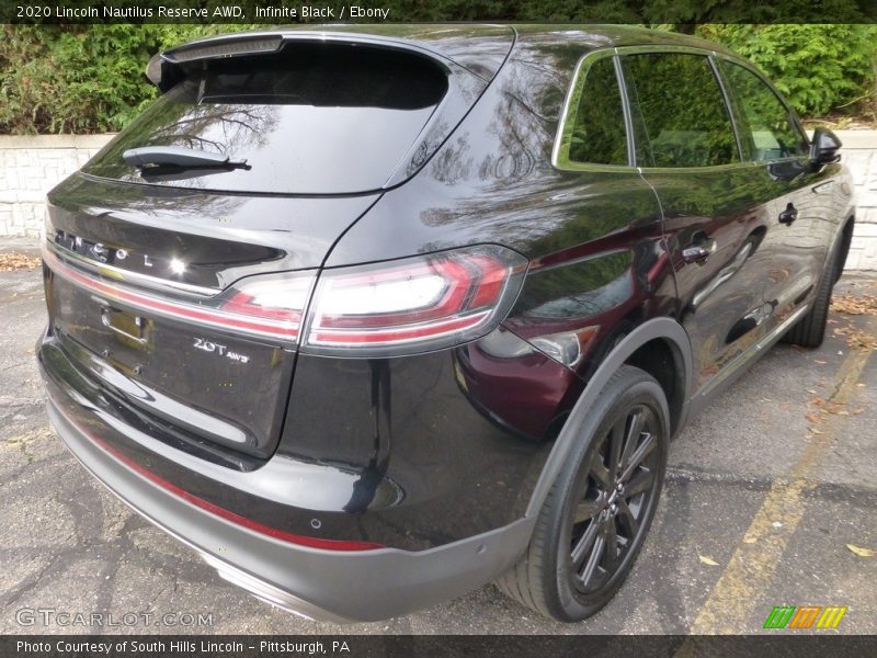 Infinite Black / Ebony 2020 Lincoln Nautilus Reserve AWD