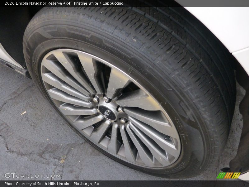  2020 Navigator Reserve 4x4 Wheel