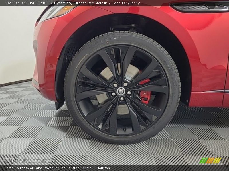  2024 F-PACE P400 R-Dynamic S Wheel