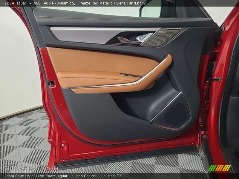 Door Panel of 2024 F-PACE P400 R-Dynamic S