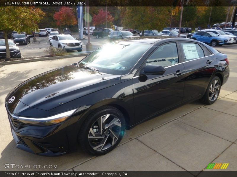 Abyss Black / Black 2024 Hyundai Elantra SEL
