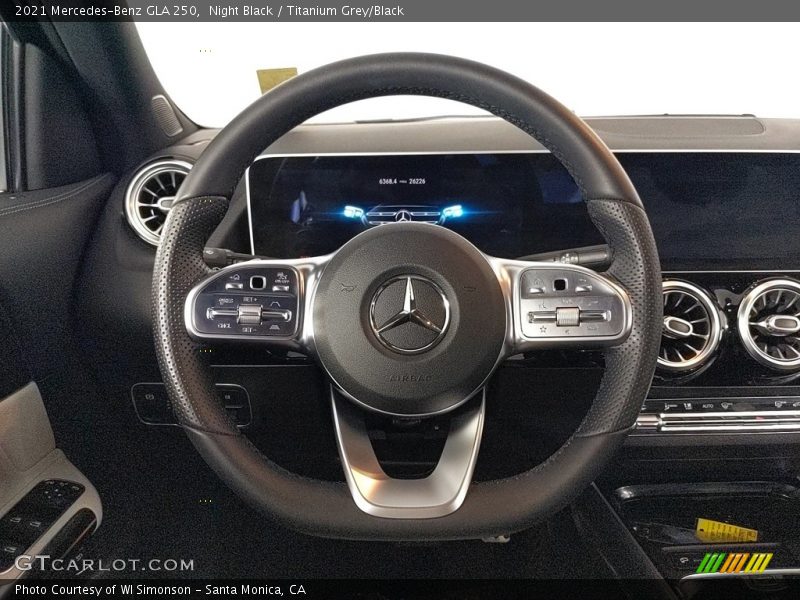 Night Black / Titanium Grey/Black 2021 Mercedes-Benz GLA 250