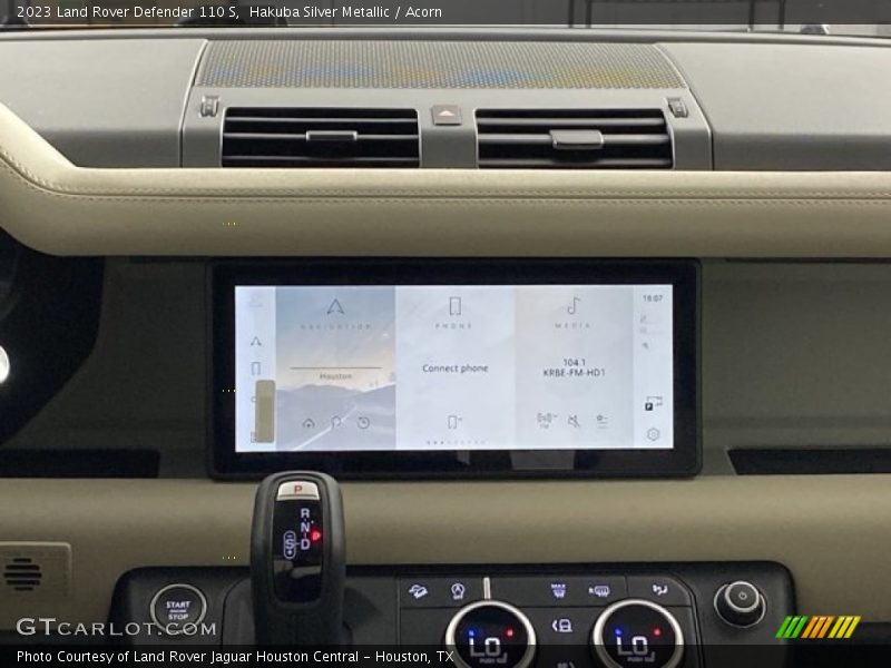 Controls of 2023 Defender 110 S