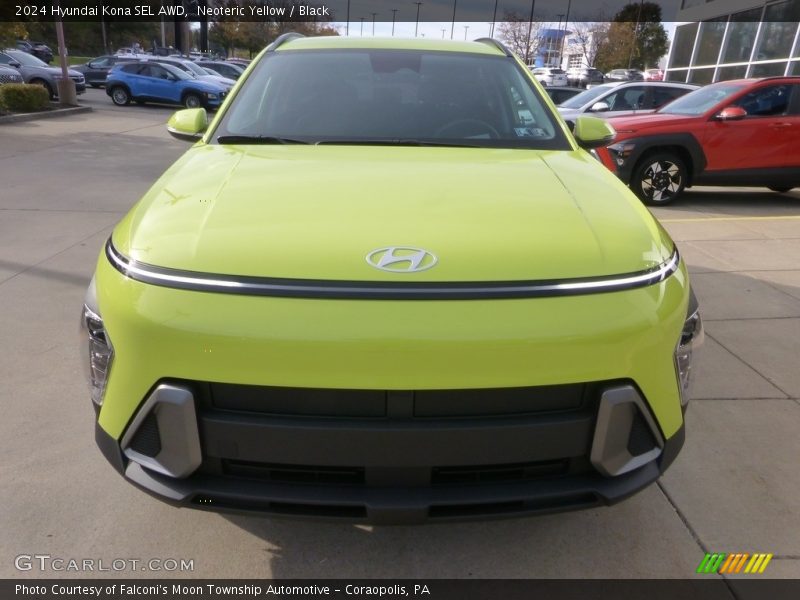 Neoteric Yellow / Black 2024 Hyundai Kona SEL AWD