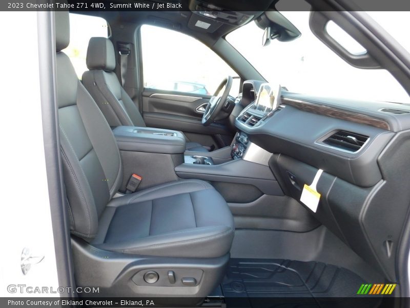 Front Seat of 2023 Tahoe Z71 4WD