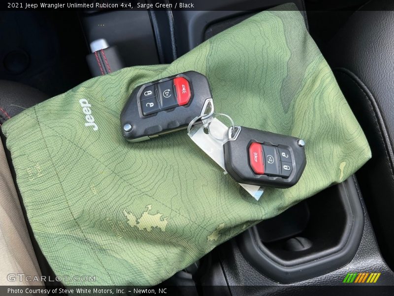 Keys of 2021 Wrangler Unlimited Rubicon 4x4