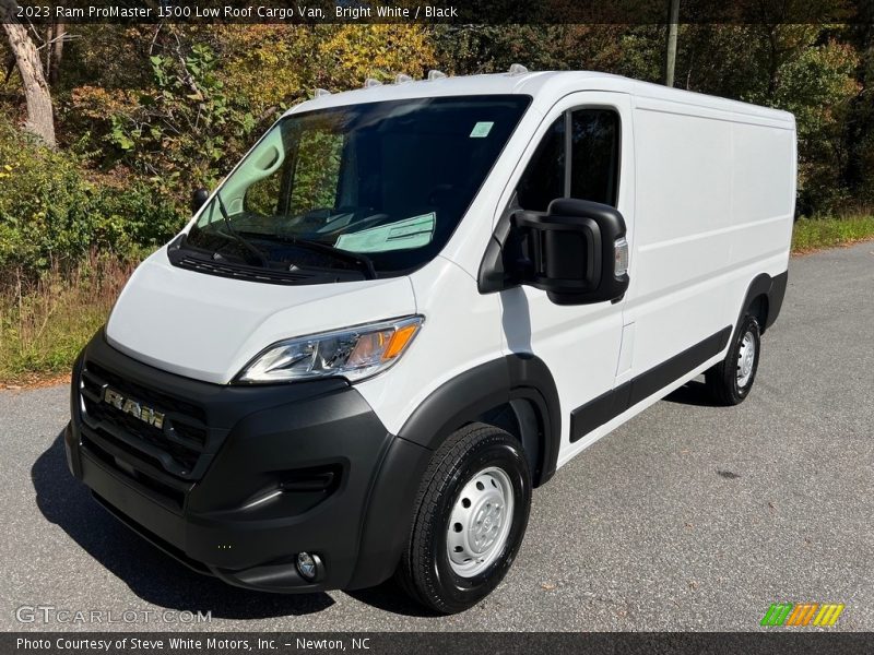 Bright White / Black 2023 Ram ProMaster 1500 Low Roof Cargo Van