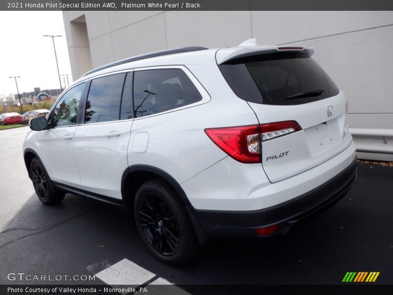 Platinum White Pearl / Black 2021 Honda Pilot Special Edition AWD