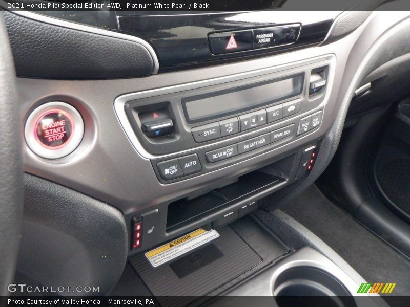 Platinum White Pearl / Black 2021 Honda Pilot Special Edition AWD