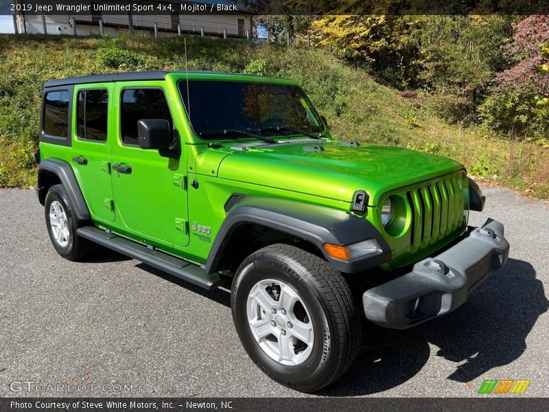 Front 3/4 View of 2019 Wrangler Unlimited Sport 4x4