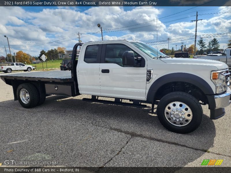  2021 F450 Super Duty XL Crew Cab 4x4 Chassis Oxford White