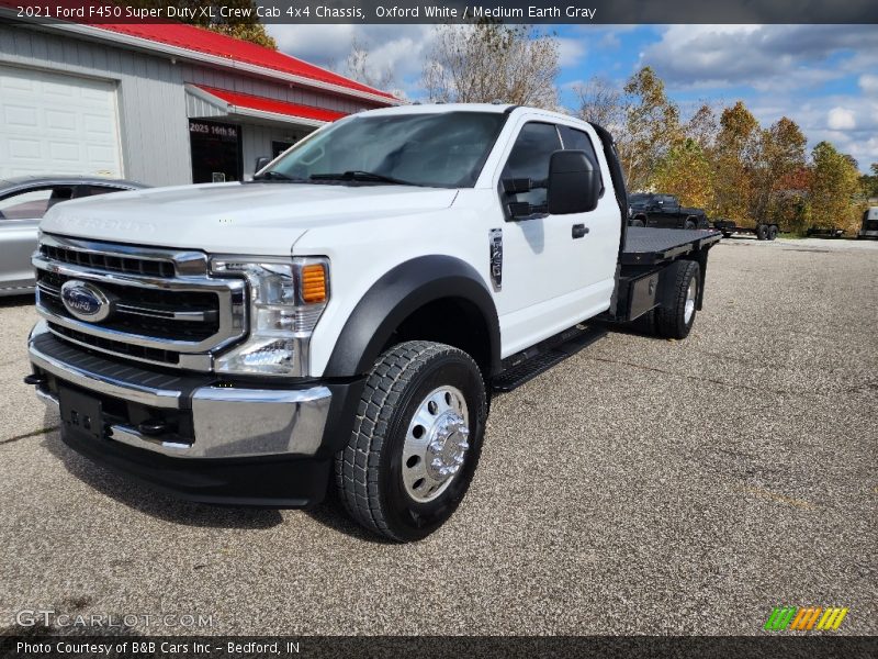 Oxford White / Medium Earth Gray 2021 Ford F450 Super Duty XL Crew Cab 4x4 Chassis