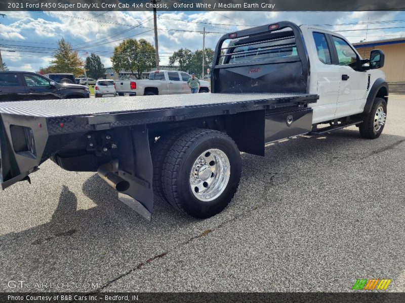 Oxford White / Medium Earth Gray 2021 Ford F450 Super Duty XL Crew Cab 4x4 Chassis