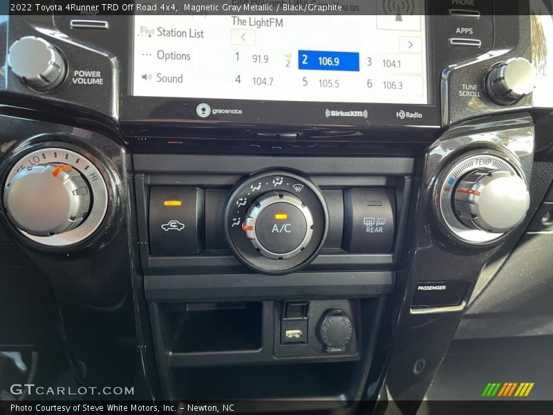 Controls of 2022 4Runner TRD Off Road 4x4
