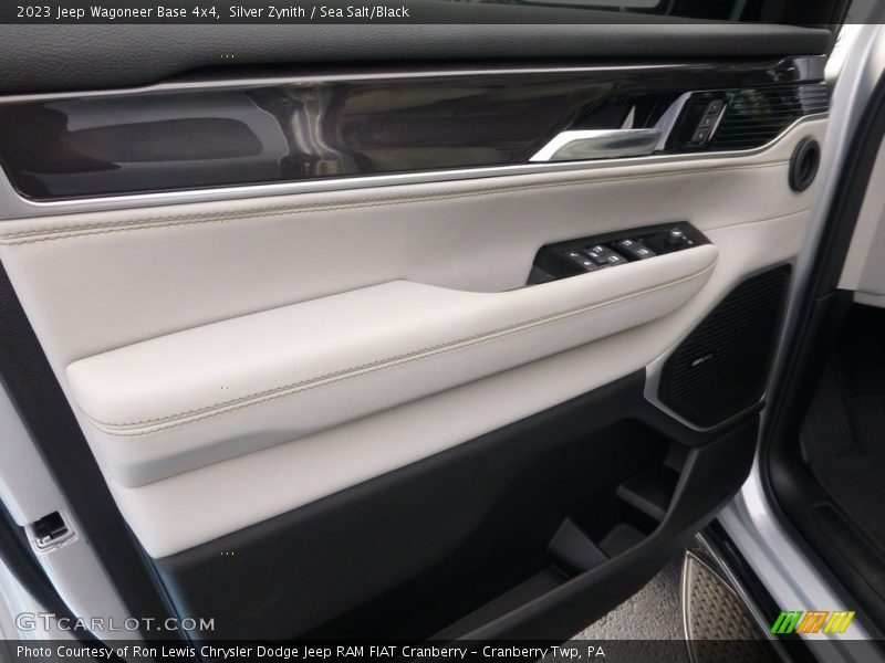 Door Panel of 2023 Wagoneer Base 4x4