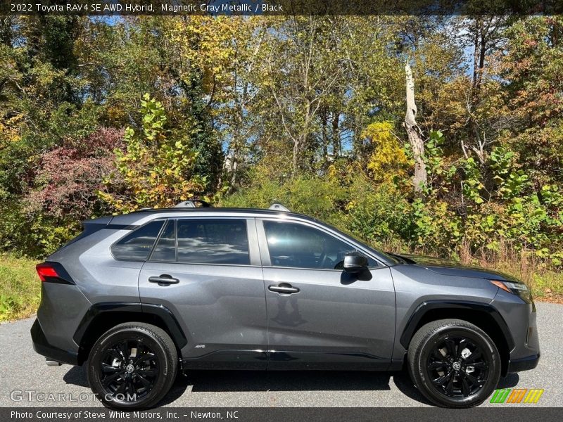  2022 RAV4 SE AWD Hybrid Magnetic Gray Metallic