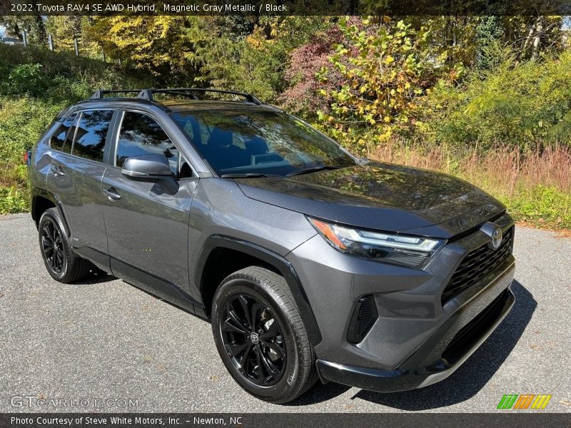 Front 3/4 View of 2022 RAV4 SE AWD Hybrid