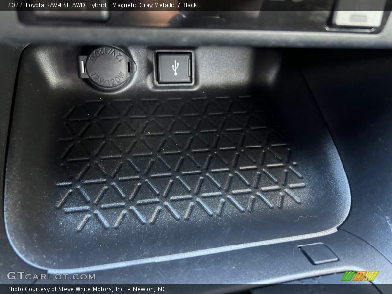 Magnetic Gray Metallic / Black 2022 Toyota RAV4 SE AWD Hybrid