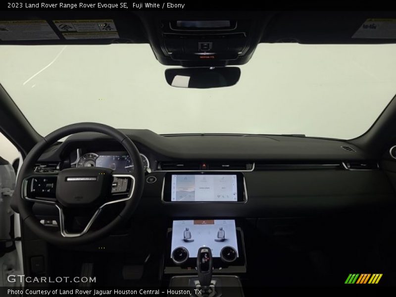 Fuji White / Ebony 2023 Land Rover Range Rover Evoque SE