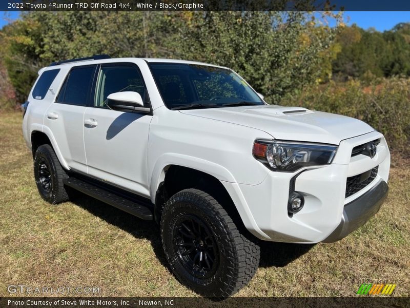 Front 3/4 View of 2022 4Runner TRD Off Road 4x4